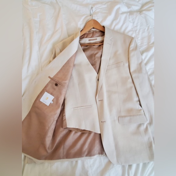 Farah suit jacket (44R) and vest (40R) - Picture 1 of 5